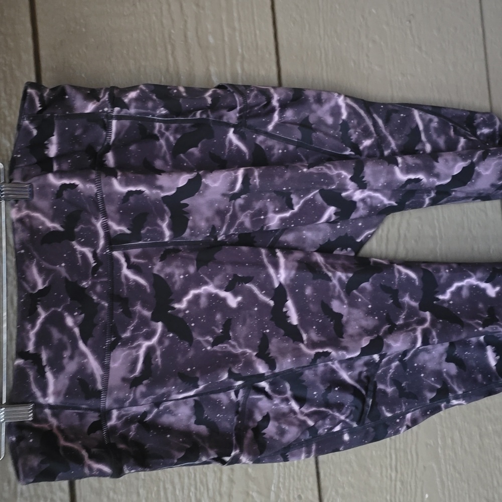 Torrid Performance Lite Full Length Active Legging stormy bat 2x - Picture 8 of 16